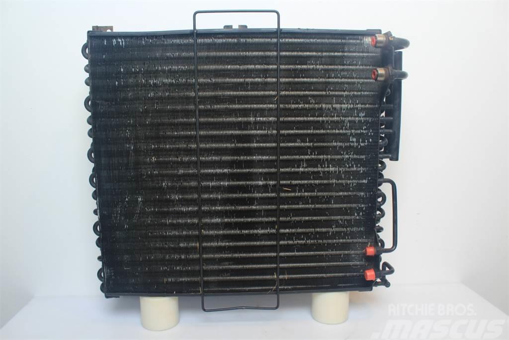 Case IH MX135 Oil Cooler Motorer