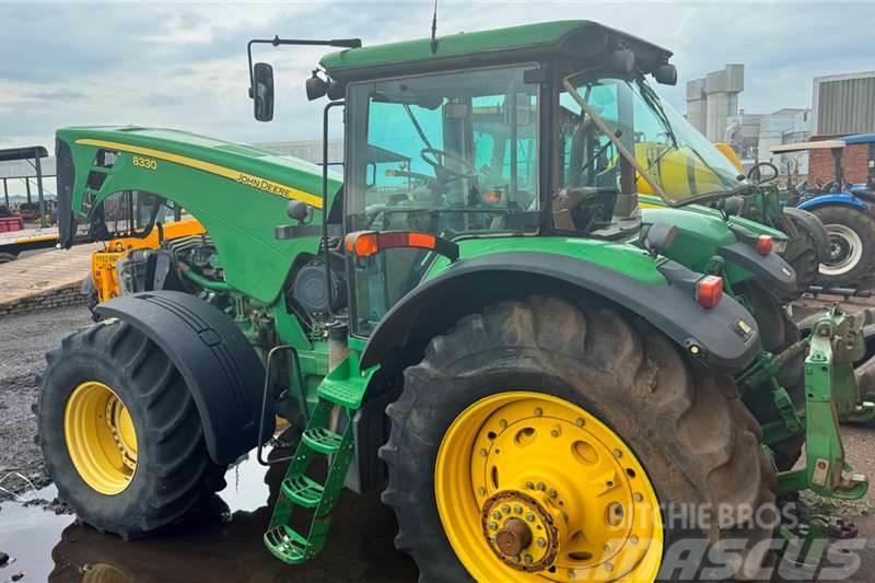 John Deere JD 8330 +Now Stripping For Spares Traktorer