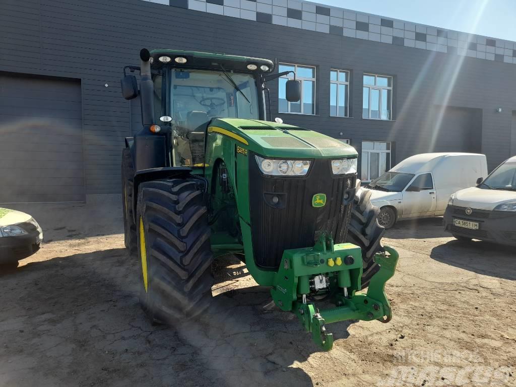 John Deere 8285 R Traktorer