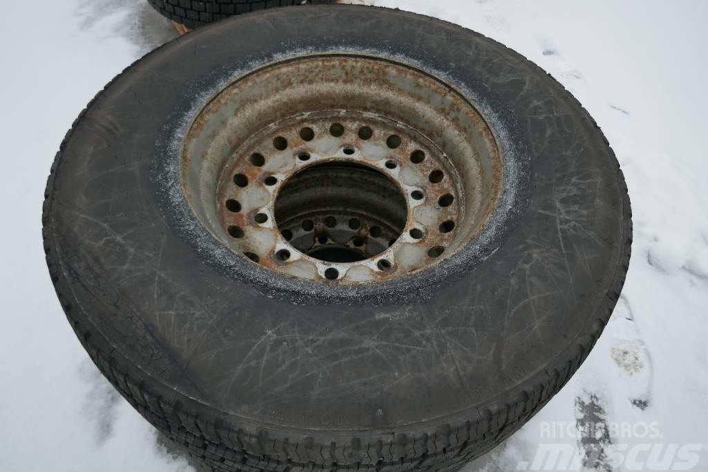  Vinterdäck 385 Michelin Däck, hjul och fälgar