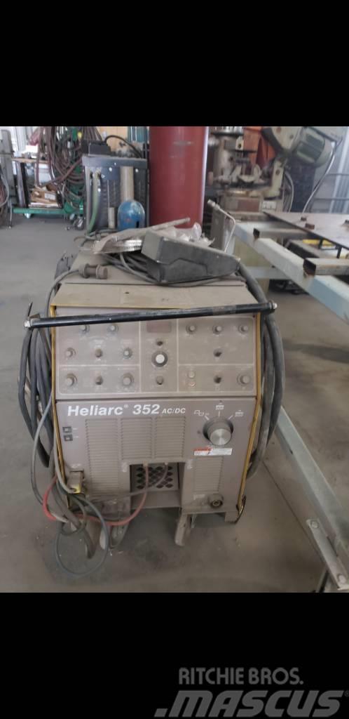 Esab Heliarc 352 AC/DC Welder Svetsmaskiner
