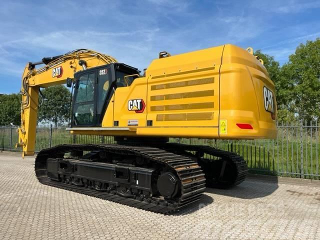 CAT 352 with only 790 hours factory EPA and CE Bandgrävare