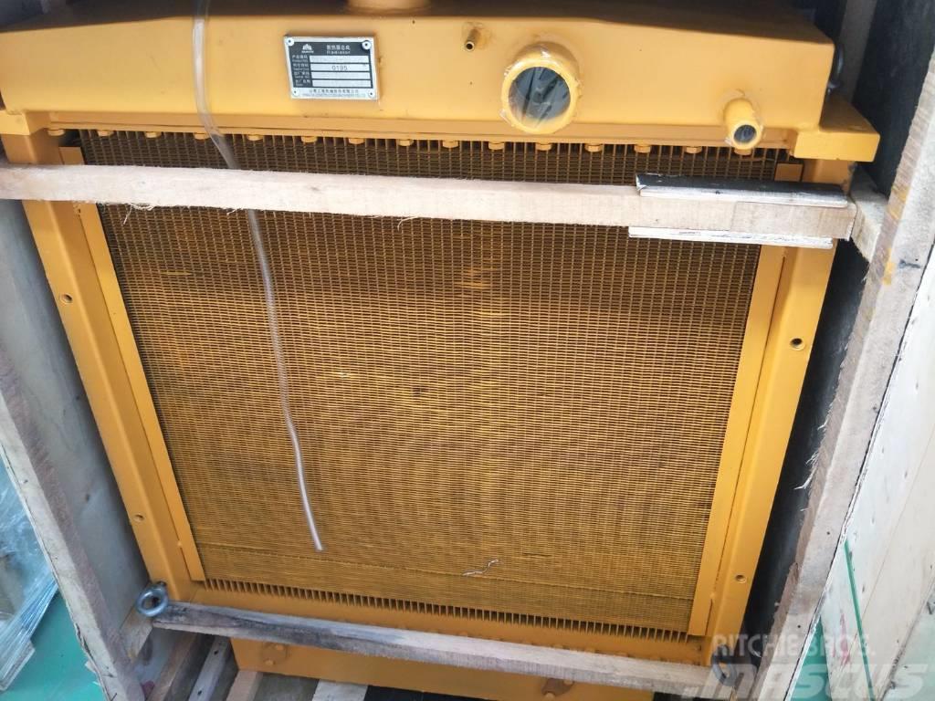 Komatsu D85A-18 radiator assy 154-03-00080 Övrigt