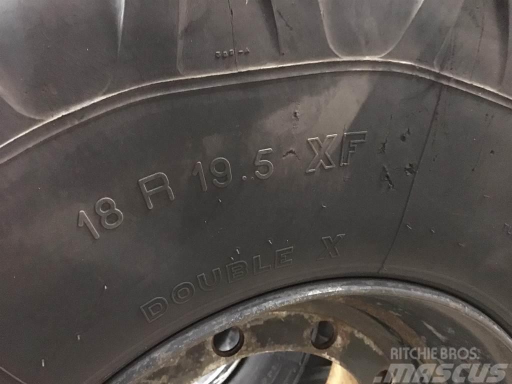 JCB 18 R 19.5 XF tyres Däck, hjul och fälgar