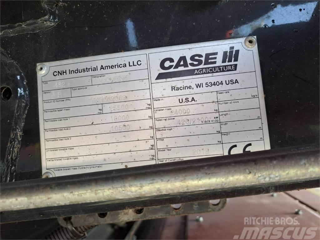 Case IH AF8250 Skördetröskor