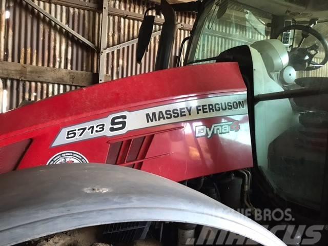 Massey Ferguson 5713 Traktorer