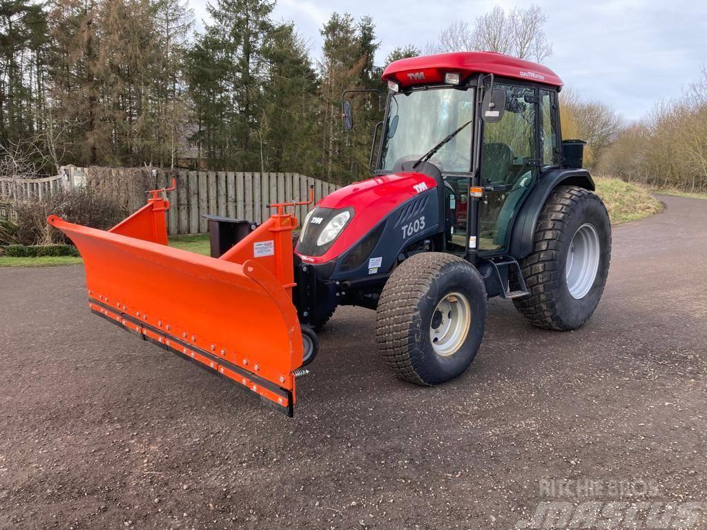 Ditch Witch Tomlinson 8 ft hydraulic snow plough Sopmaskiner