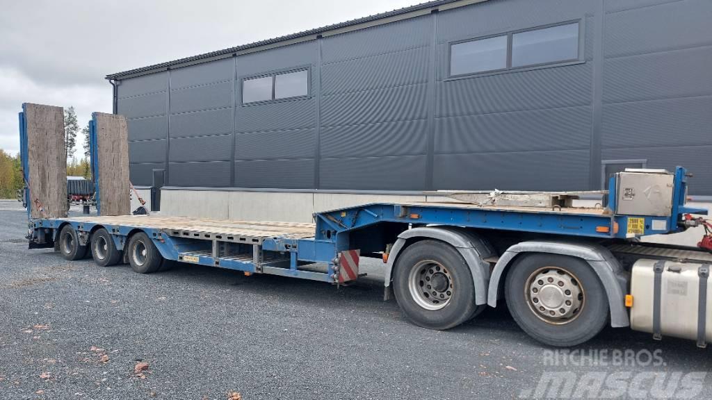 Faymonville Multimax STN-3AU Låg lastande semi trailer