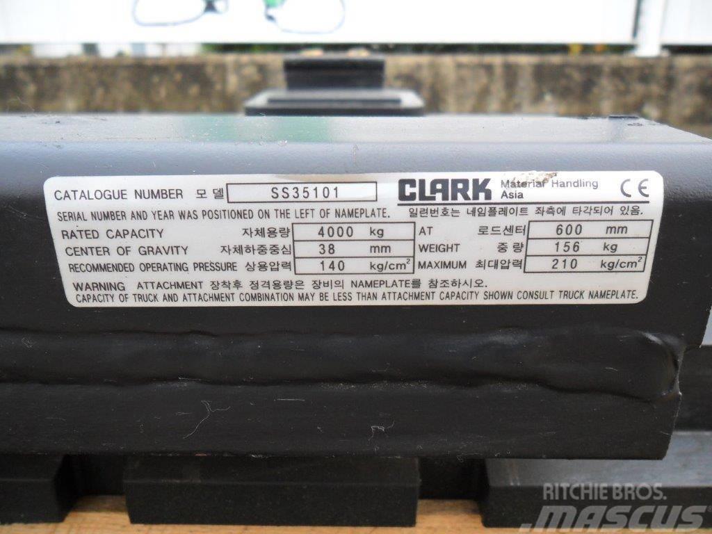 Clark Seitenschieber FEM3 - 1350mm Gafflar