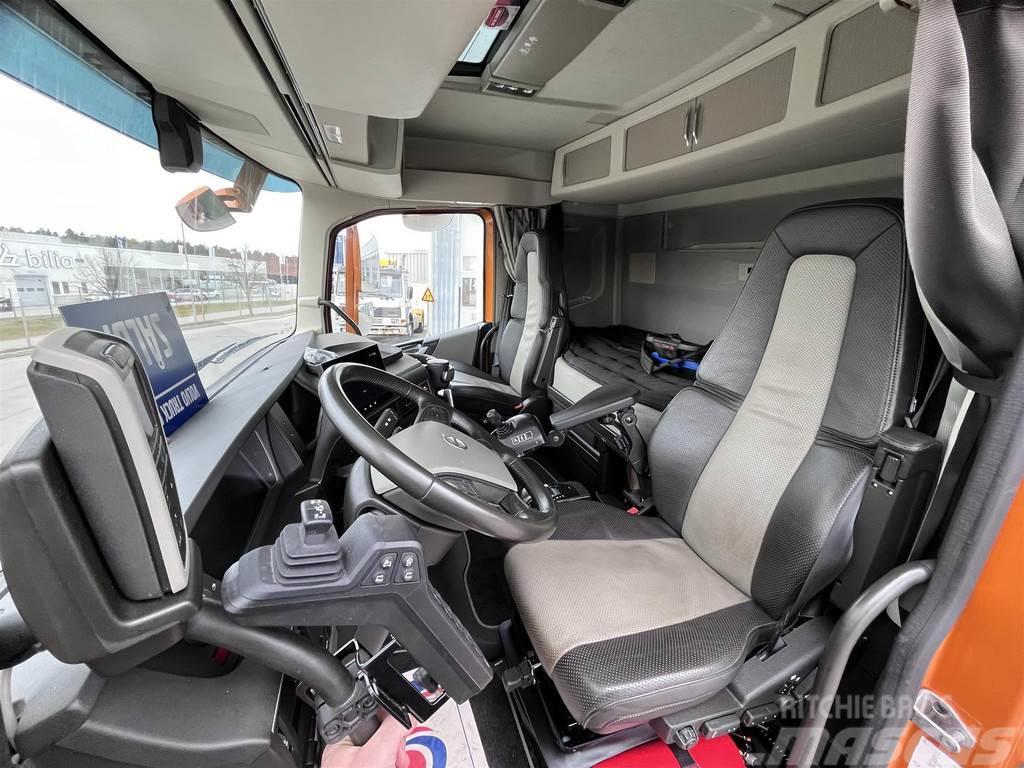 Volvo FH Kranväxlare med front plog & Reco drive Lastväxlare/Krokbilar