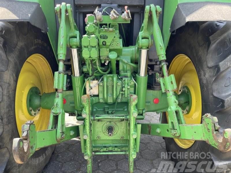 John Deere 6810 Traktorer