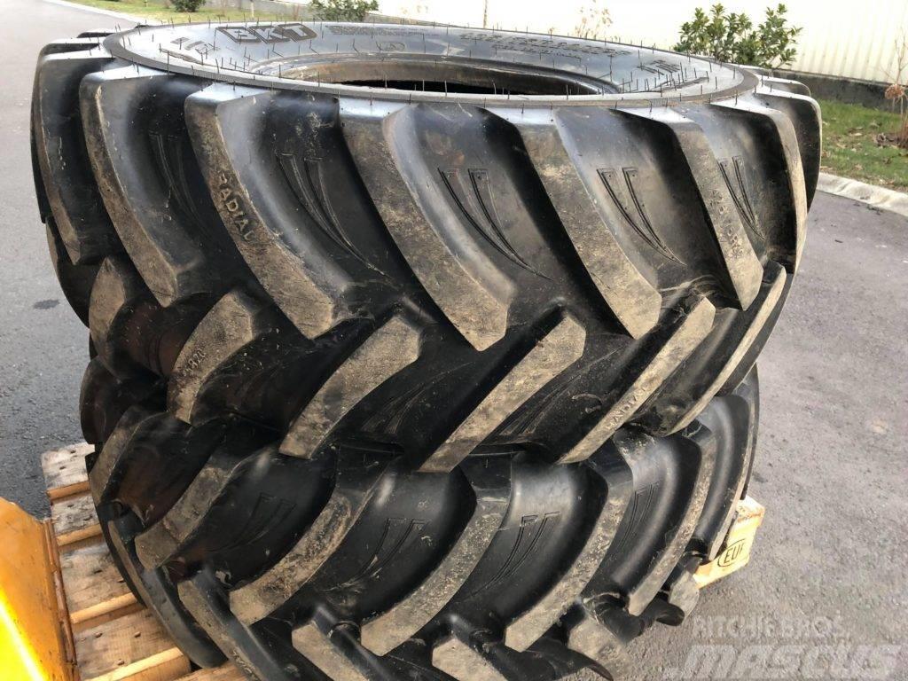 BKT 425/75R20 Däck, hjul och fälgar