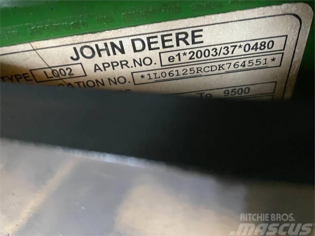John Deere 6125R Traktorer