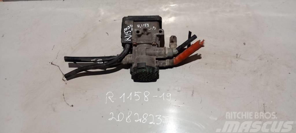 Renault Midlum 180 EBS brake valve 20828237 Bromsar