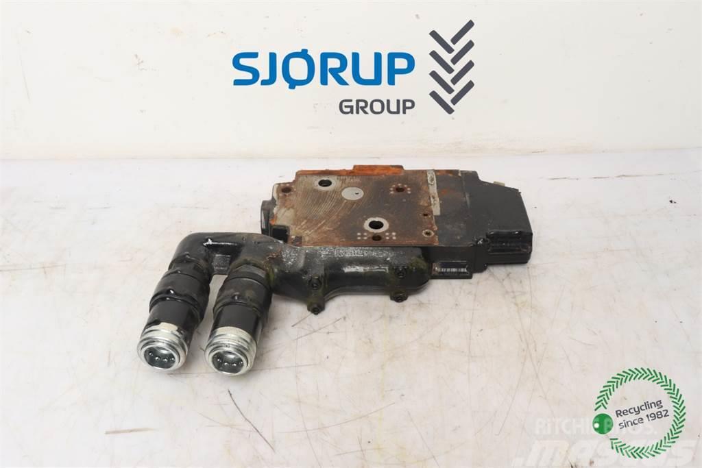 Steyr 4130 Profi Remote control valve Hydraulik