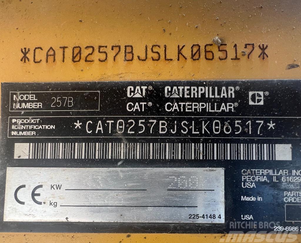CAT 257 B *A REPARER*TO REPAIR* Kompaktlastare