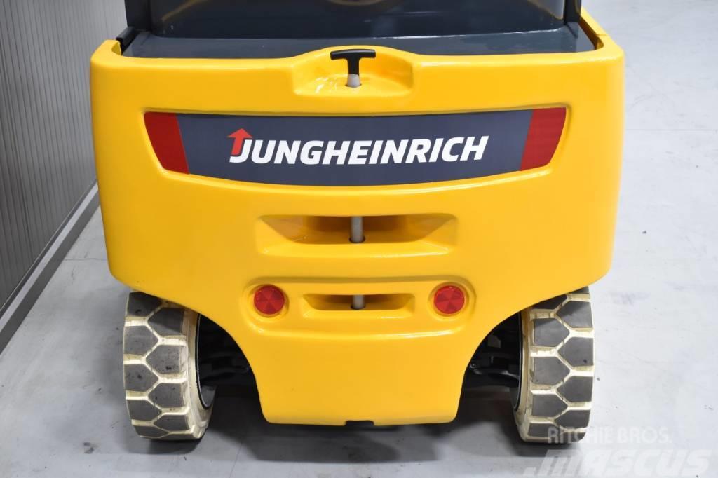 Jungheinrich EFG 320 Elmotviktstruckar