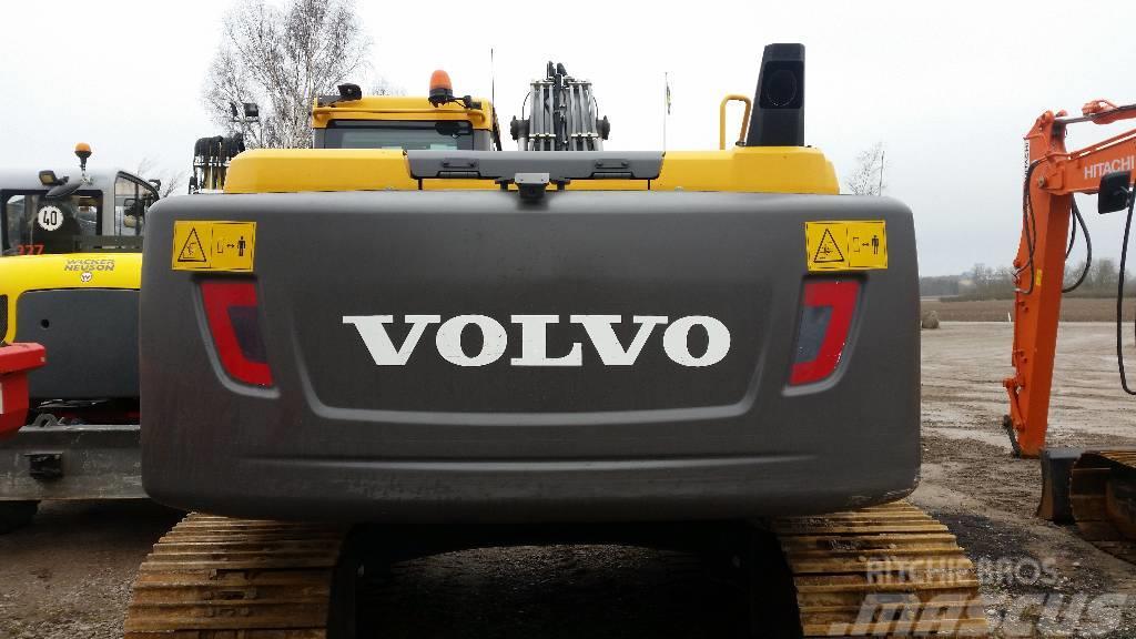 Volvo EC 300 E , Uthyres Bandgrävare