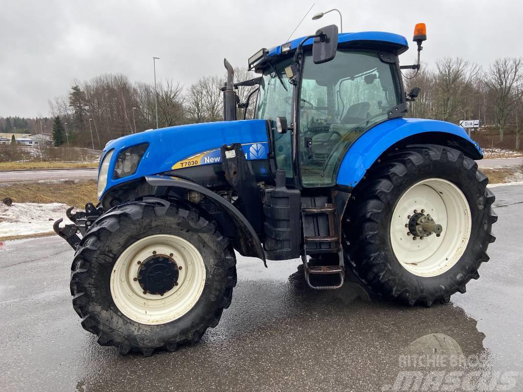 New Holland T 7030 Traktorer
