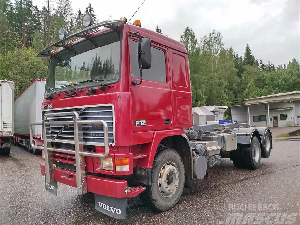 Volvo F12 6x2 vaijerilaite Lastväxlare med kabellift