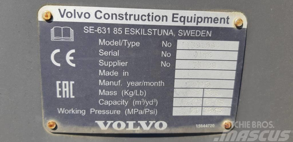 Volvo L20-P 4in1 Schaufel #A-3171 Skopor