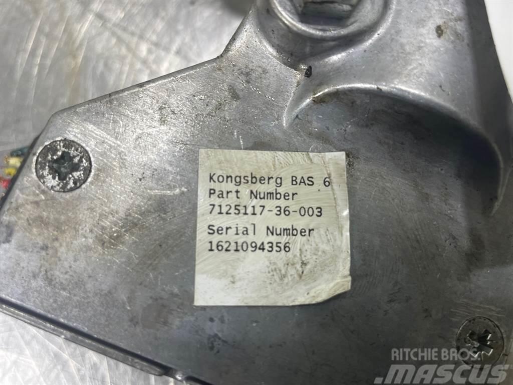 New Holland W110C-Case 7125117-Kongsberg BAS 6-Gas pedal Hytter och interiör