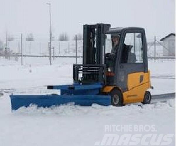 Snöblad till truck 2000 Övriga tillbehör och komponenter