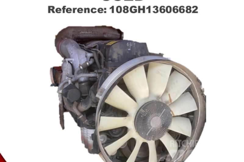 Nissan 2015 NissanÂ  UD Quon 400HP Used Engine Övriga bilar
