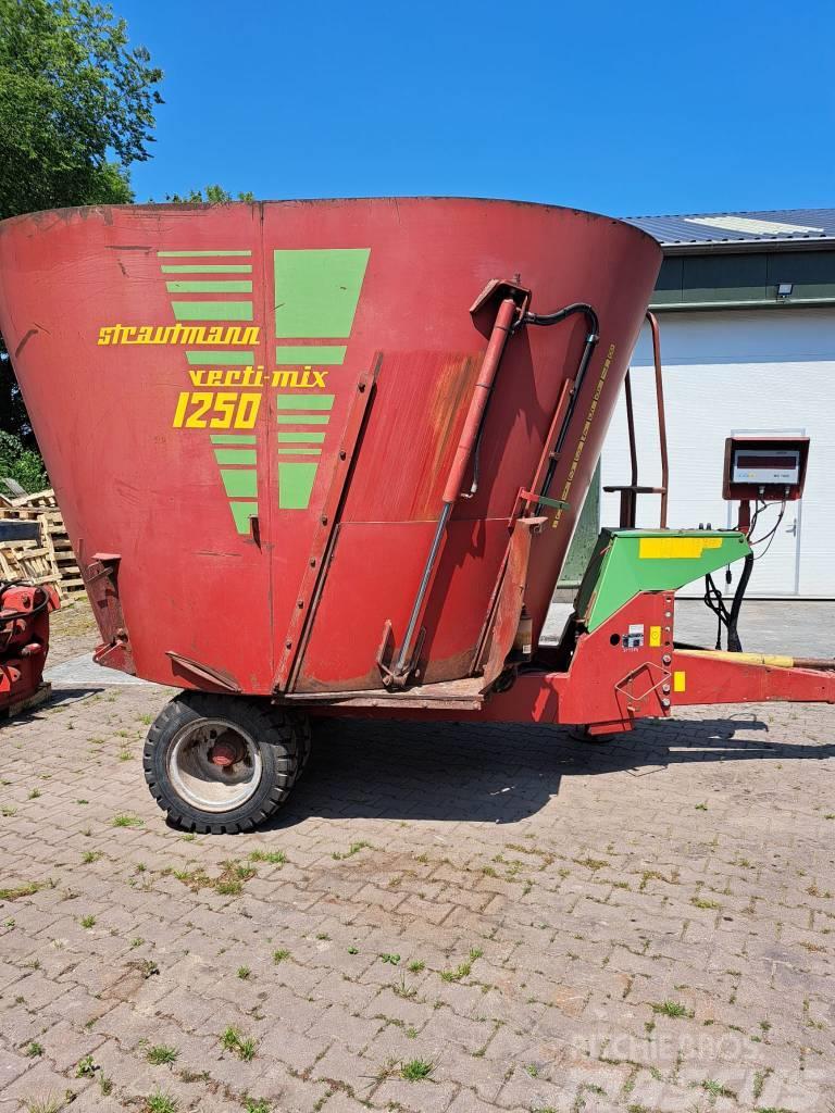 Strautmann 1250 Verti Mix Fullfodervagnar