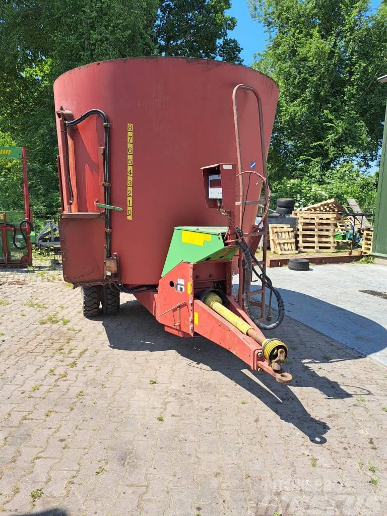 Strautmann 1250 Verti Mix Fullfodervagnar