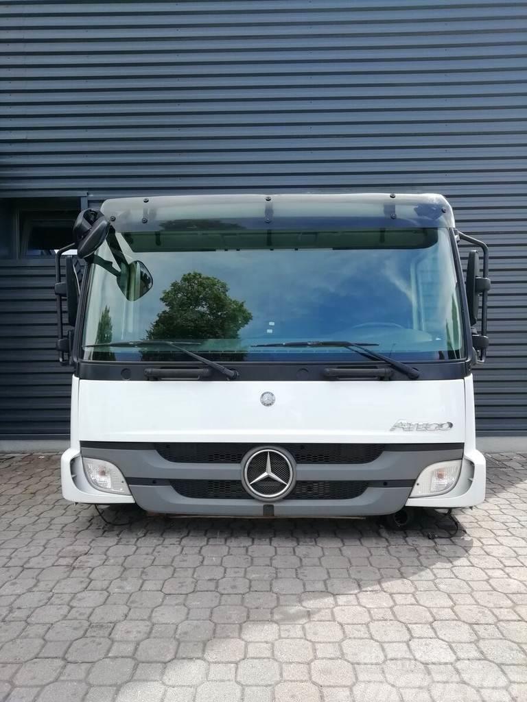 Mercedes-Benz Atego - Euro 5 Hytter och interiör