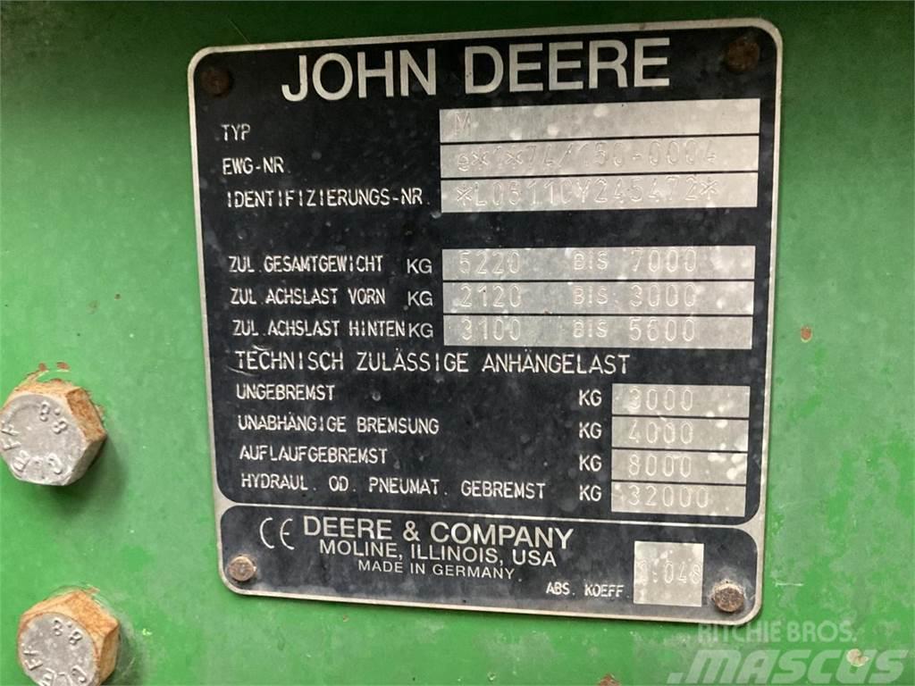 John Deere 6110 SE Traktorer