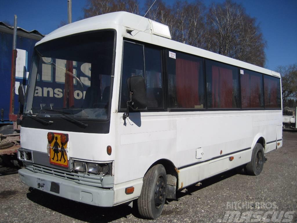 Hino RB145 Skolbussar
