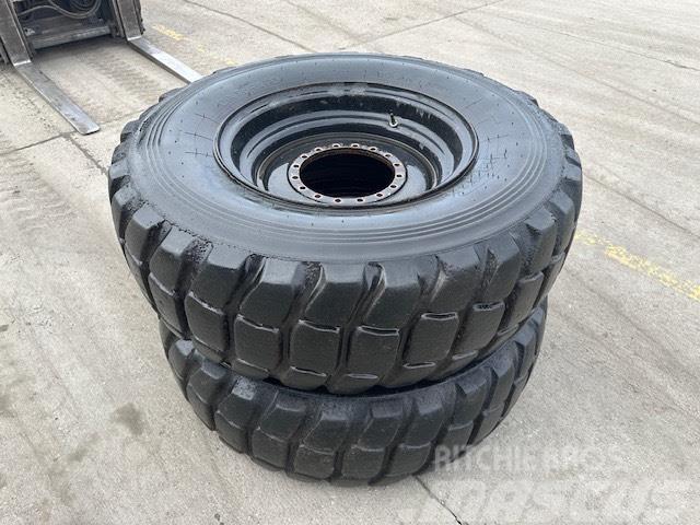 Pirelli 15,5R25 Däck, hjul och fälgar