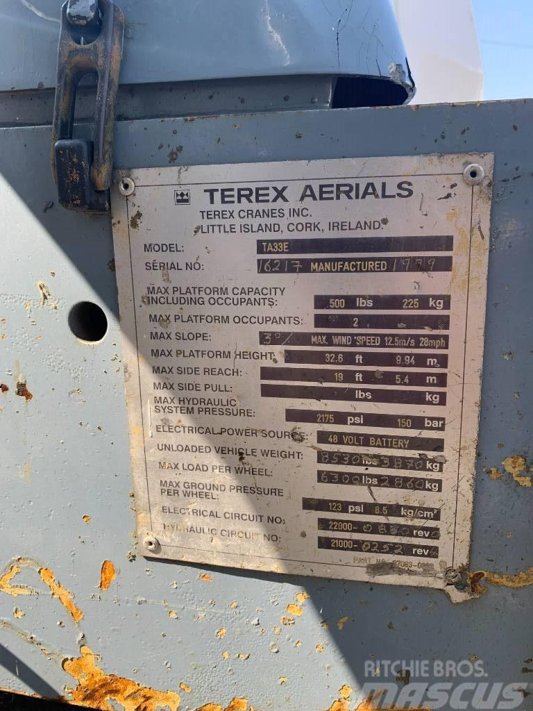 Terex TA33 Bomliftar