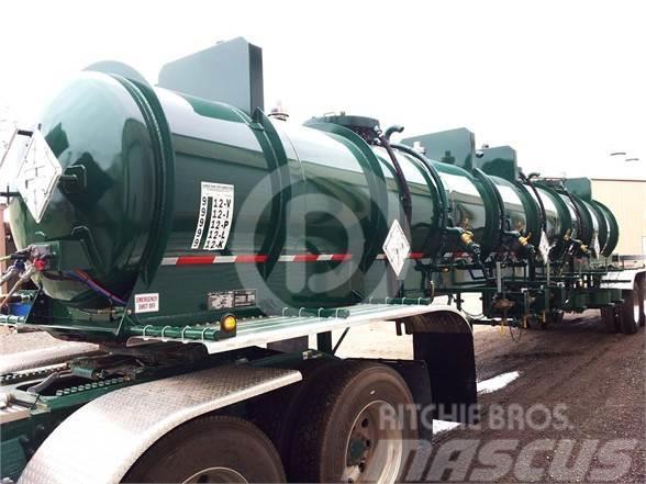Tiger NEW TIGER THREE COMPARTMENT CHEMICAL DELIVERY TRAI Tanktrailer