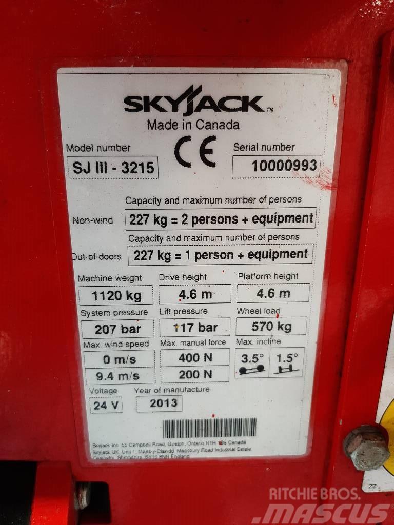 SkyJack SJIII 3215 Saxliftar