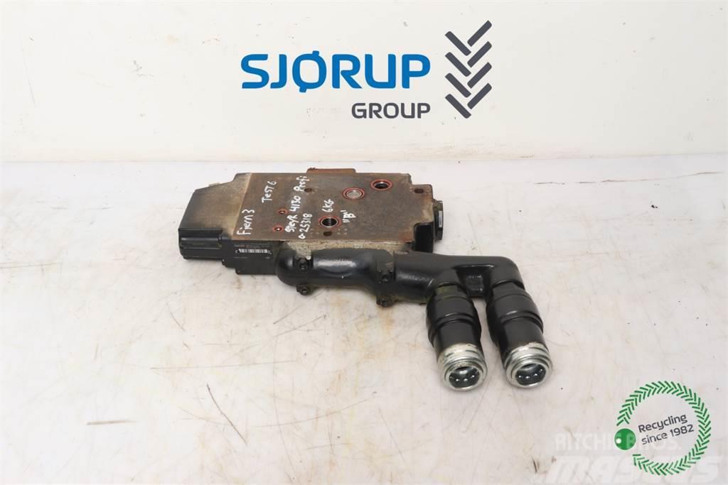 Steyr 4130 Profi Remote control valve Hydraulik