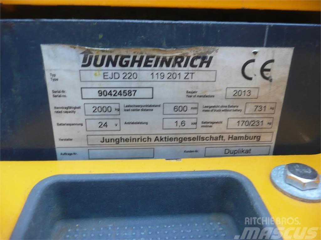 Jungheinrich EJD 220 201 ZT Staplare