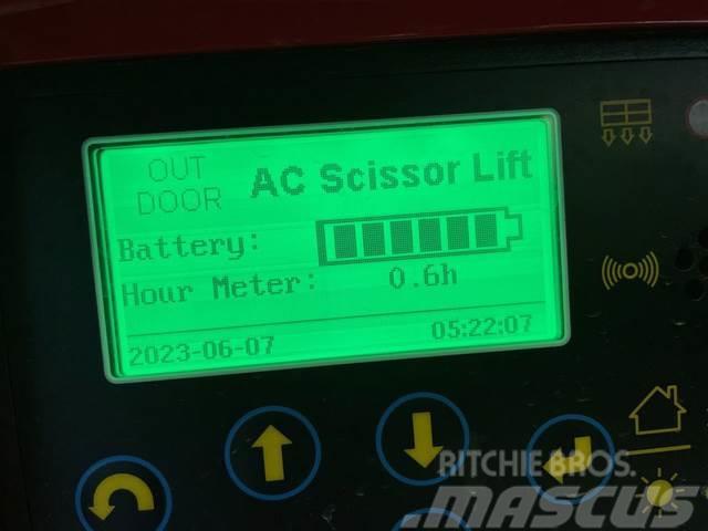 MEC Micro26 AC Electric Scissor Lift Saxliftar