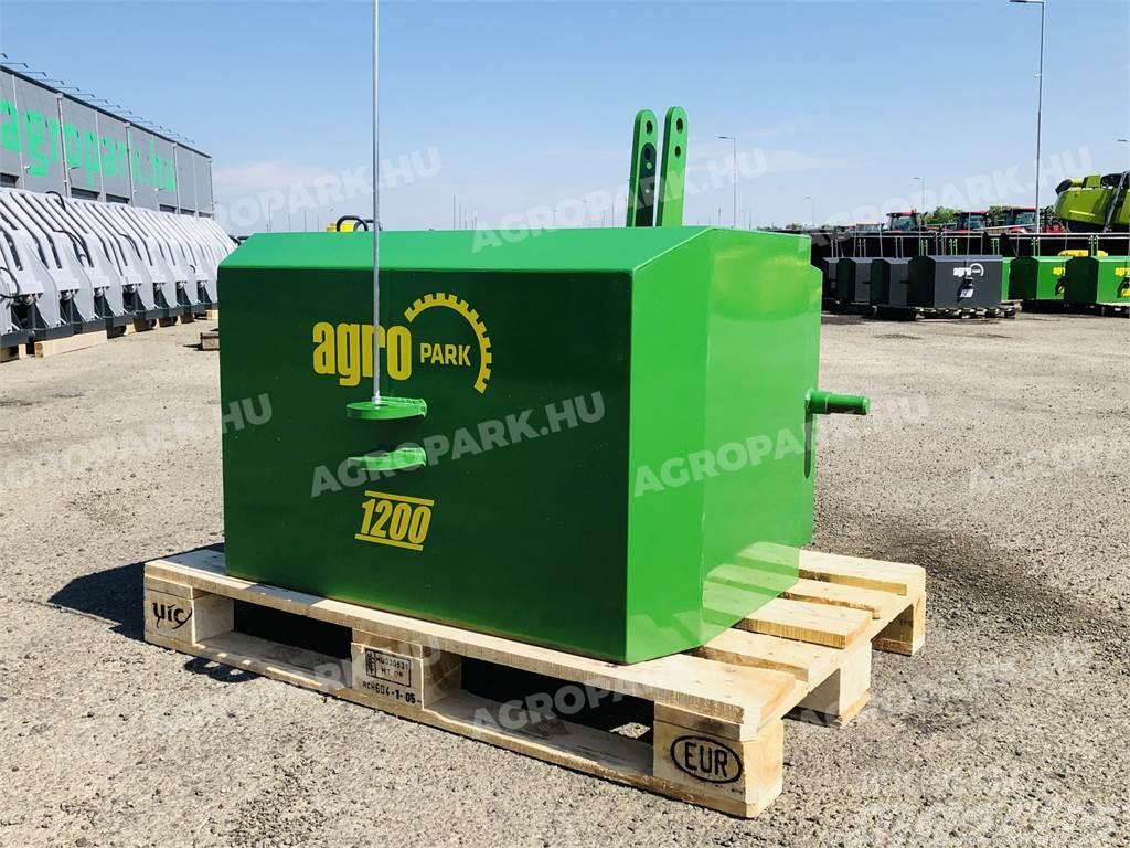  1200 kg front hitch weight, in green color Frontvikter