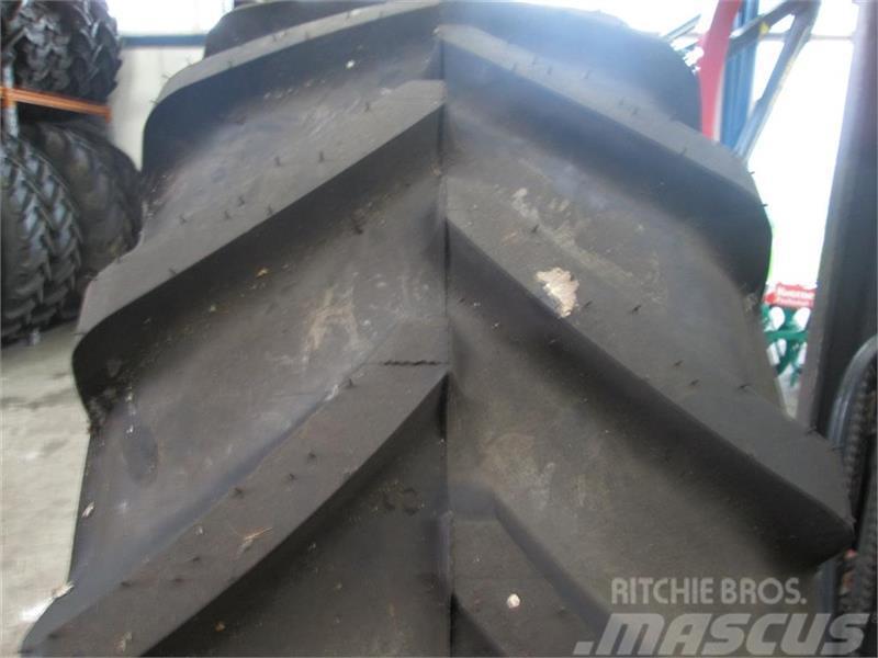 Michelin XM108 540/65 R38 Däck, hjul och fälgar