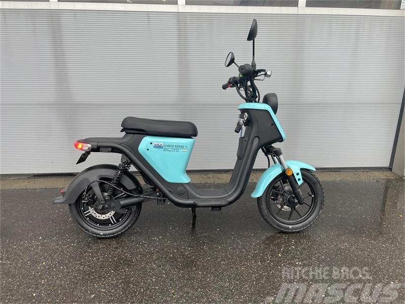  Niu  Uqi Sport 30 km/t el scooter fabriksny Personbilar