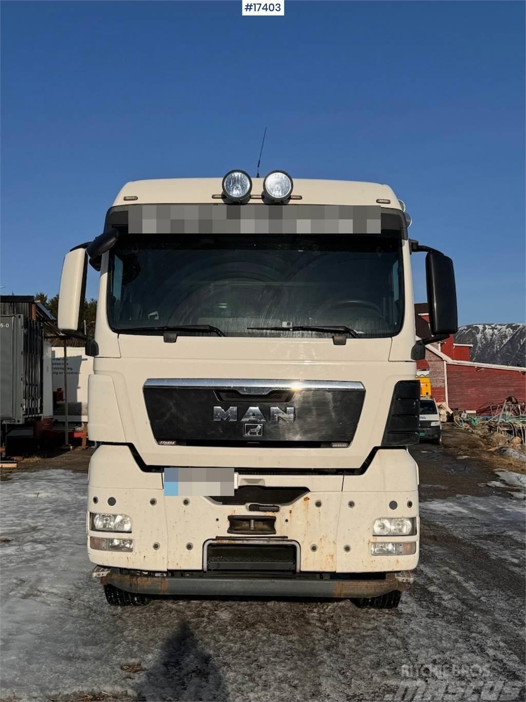 MAN TGX 35.480 8x4 flatbed truck w/ driving bridges Flakbilar