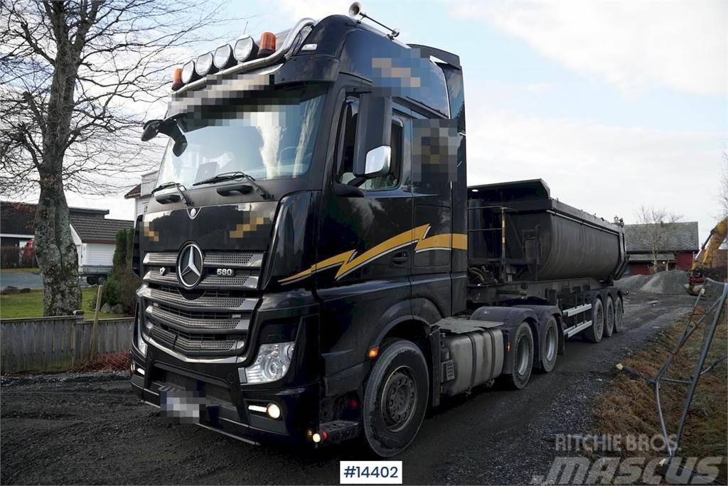 Mercedes-Benz Actros 2653 6x4 Truck w/ hydraulics. Dragbilar