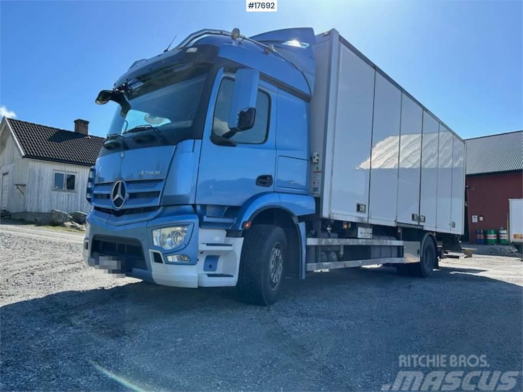 Mercedes-Benz Actros 4x2 Box truck w/ full side opening and frid Skåpbilar