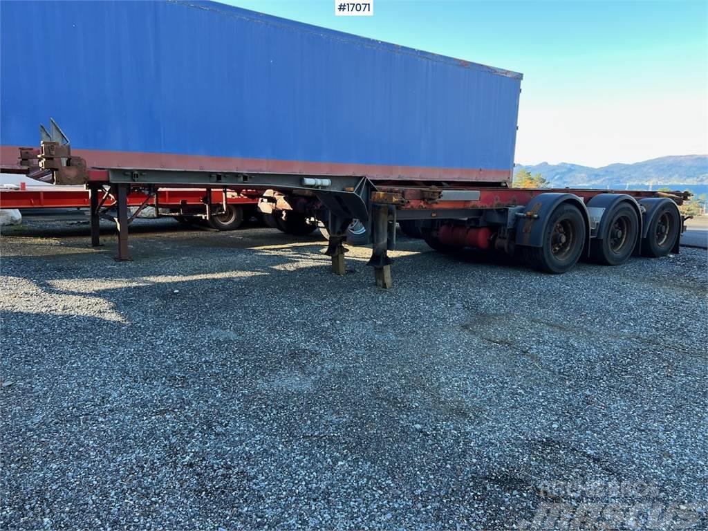 Renders 3 Axle Container trailer w/ extension to 13.60 Övriga släp
