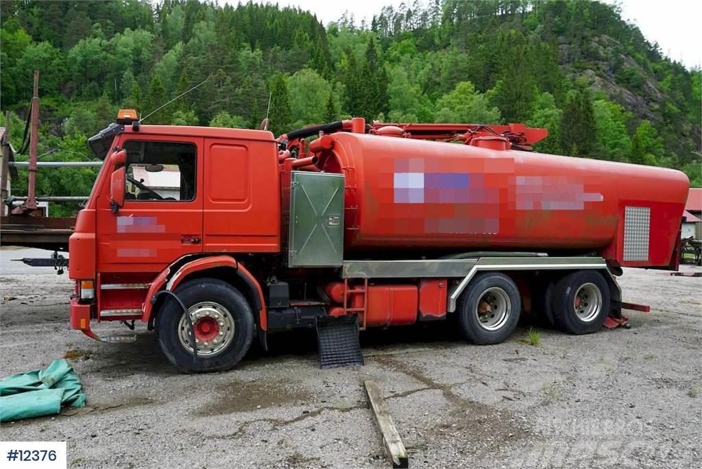 Scania vacuum truck Plogbilar