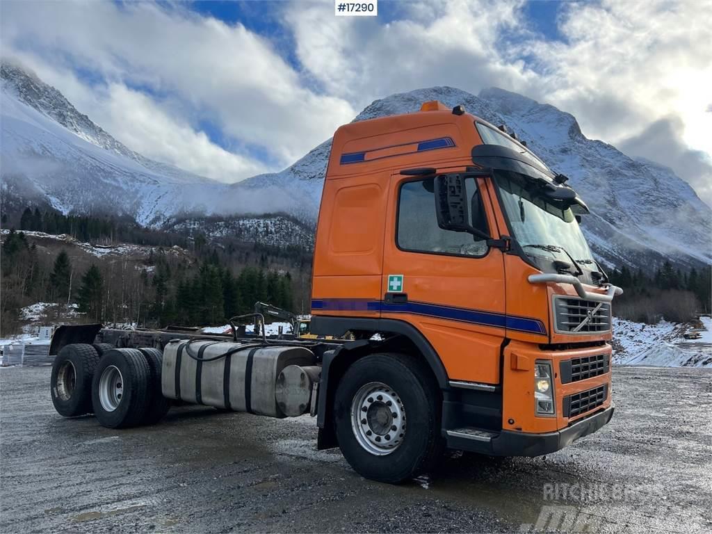 Volvo 6x2 chassis Chassier