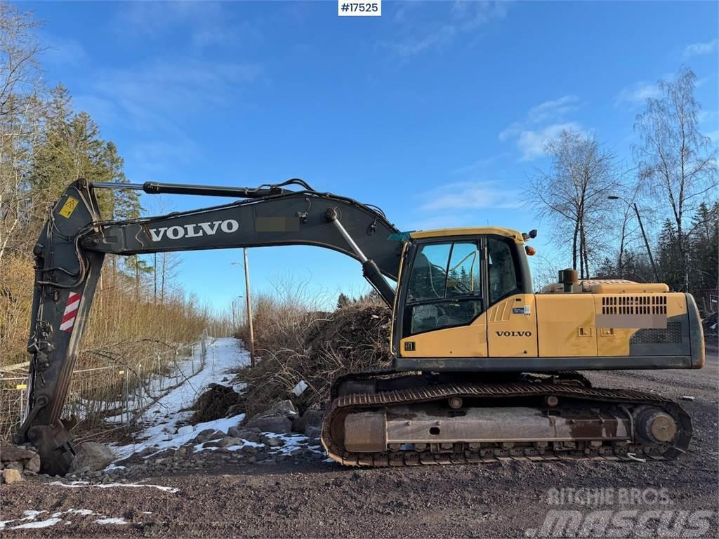 Volvo EC240CL Tracked excavator w/ bucket WATCH VIDEO Bandgrävare